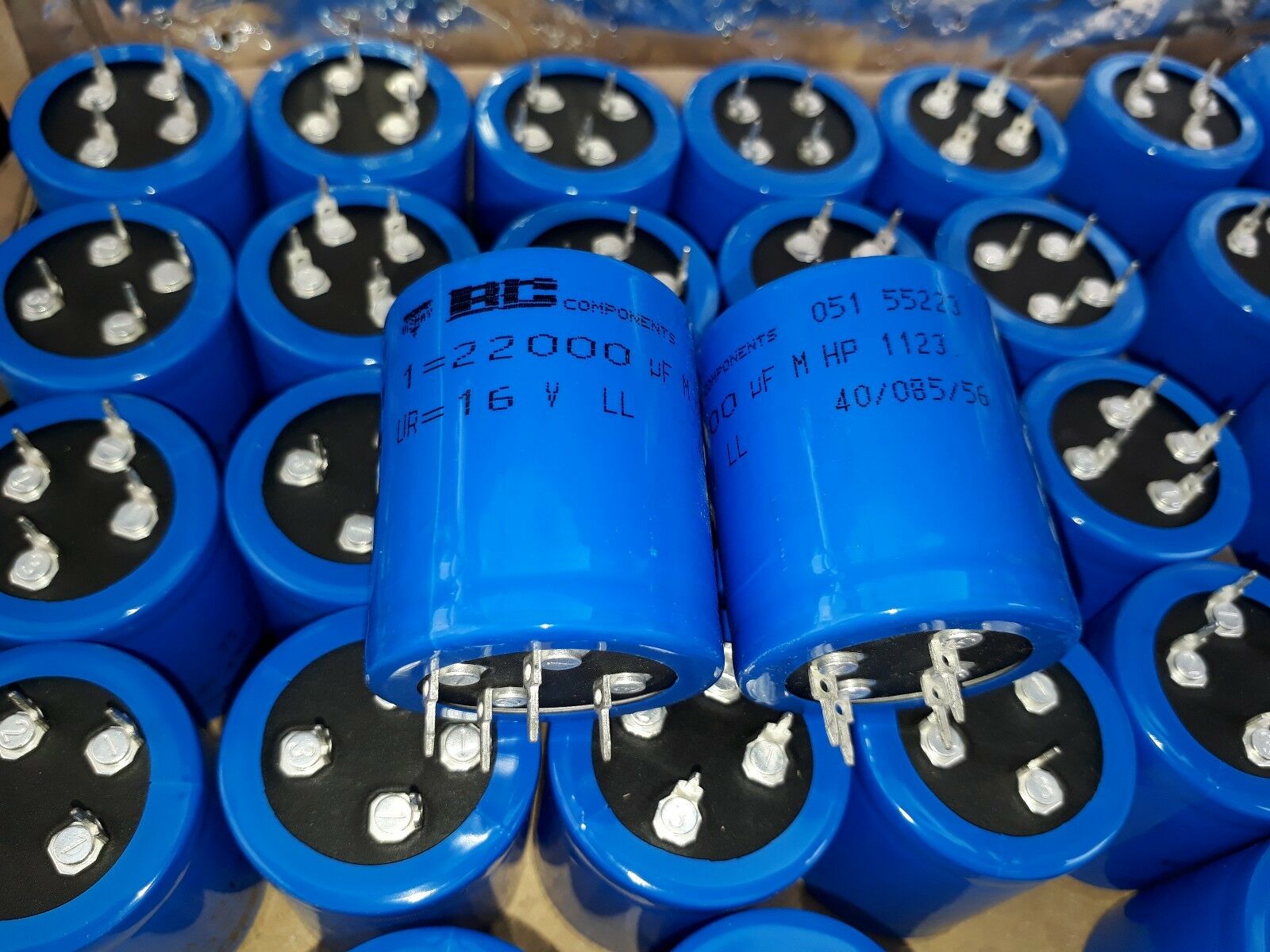 8PCS NEW 22000uF 16V BC VISHAY 051 LOW ESR LONG LIFE HI END CAPS FOR AUDIO !!