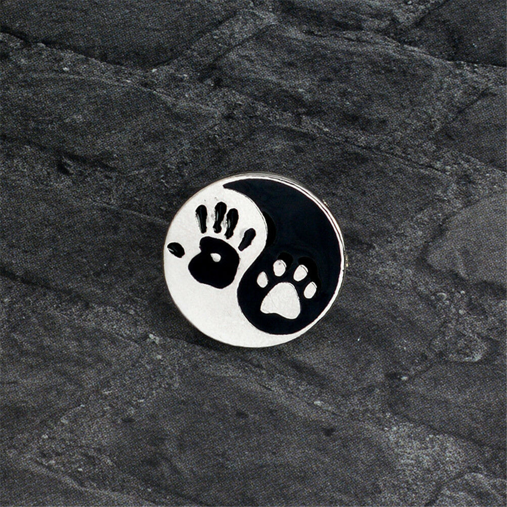Taiji black&white round pendant Human hand print&dog paw print pins Brooch S Tt