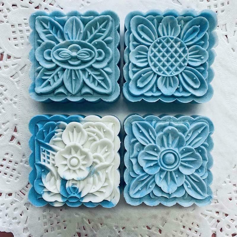 125g 4pcs Flower stamps Square Moon Cake Mould