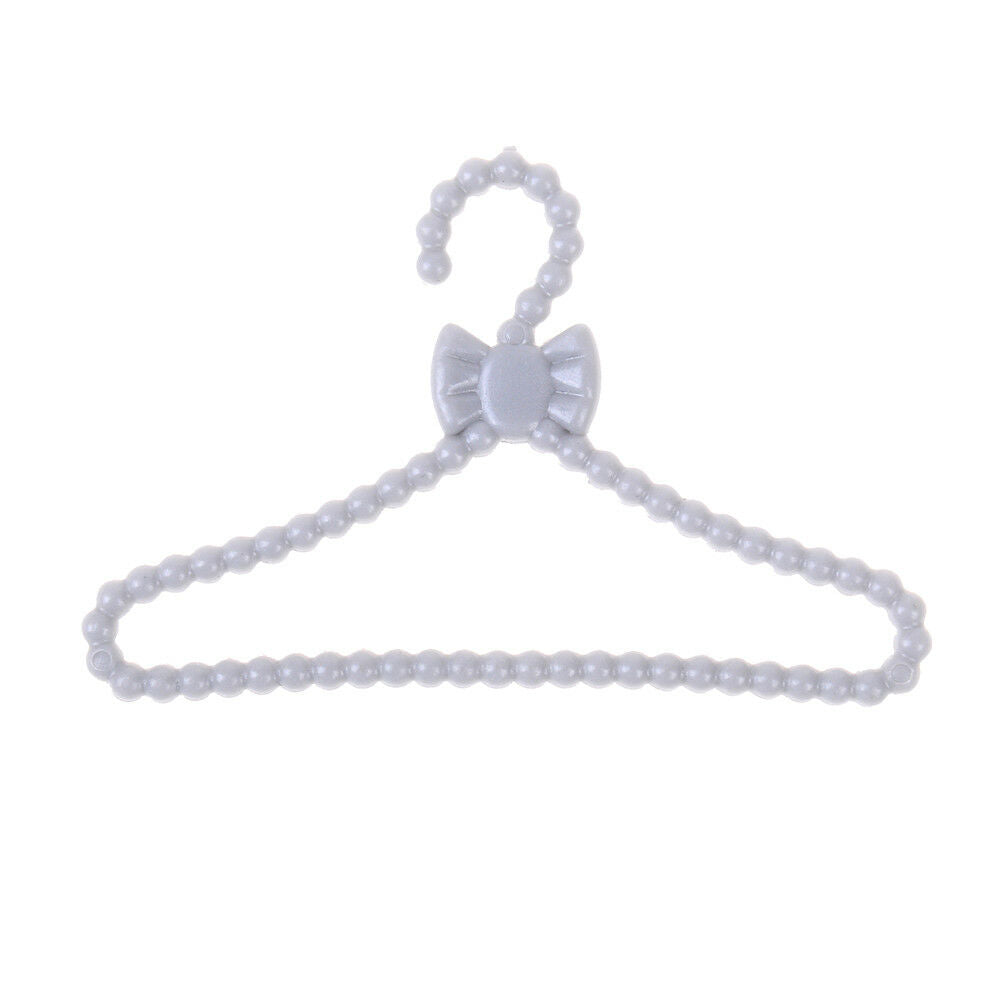 20x mini grau kleiderbügel bowknot design puppenhaus kleid kleidung zubehö.l8