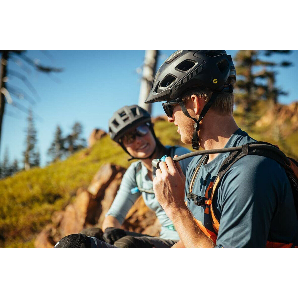 HydraPak Blaster Self-Sealing Bite Valve for Hydration Systems - Malibu Blue