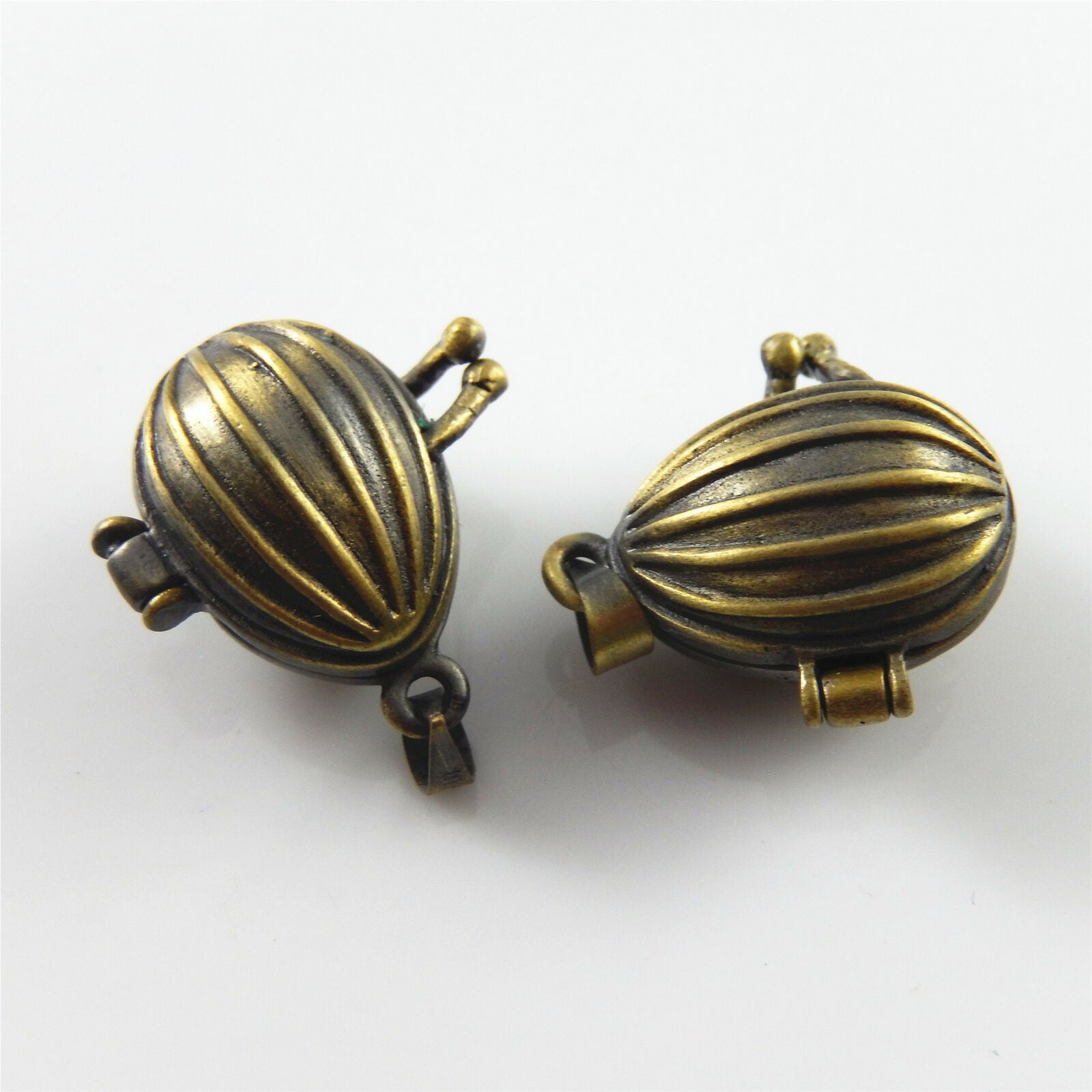 3-pack Antiqued Bronze Alloy Hot Air Balloon Pendant Locket Openable 19x13x13mm