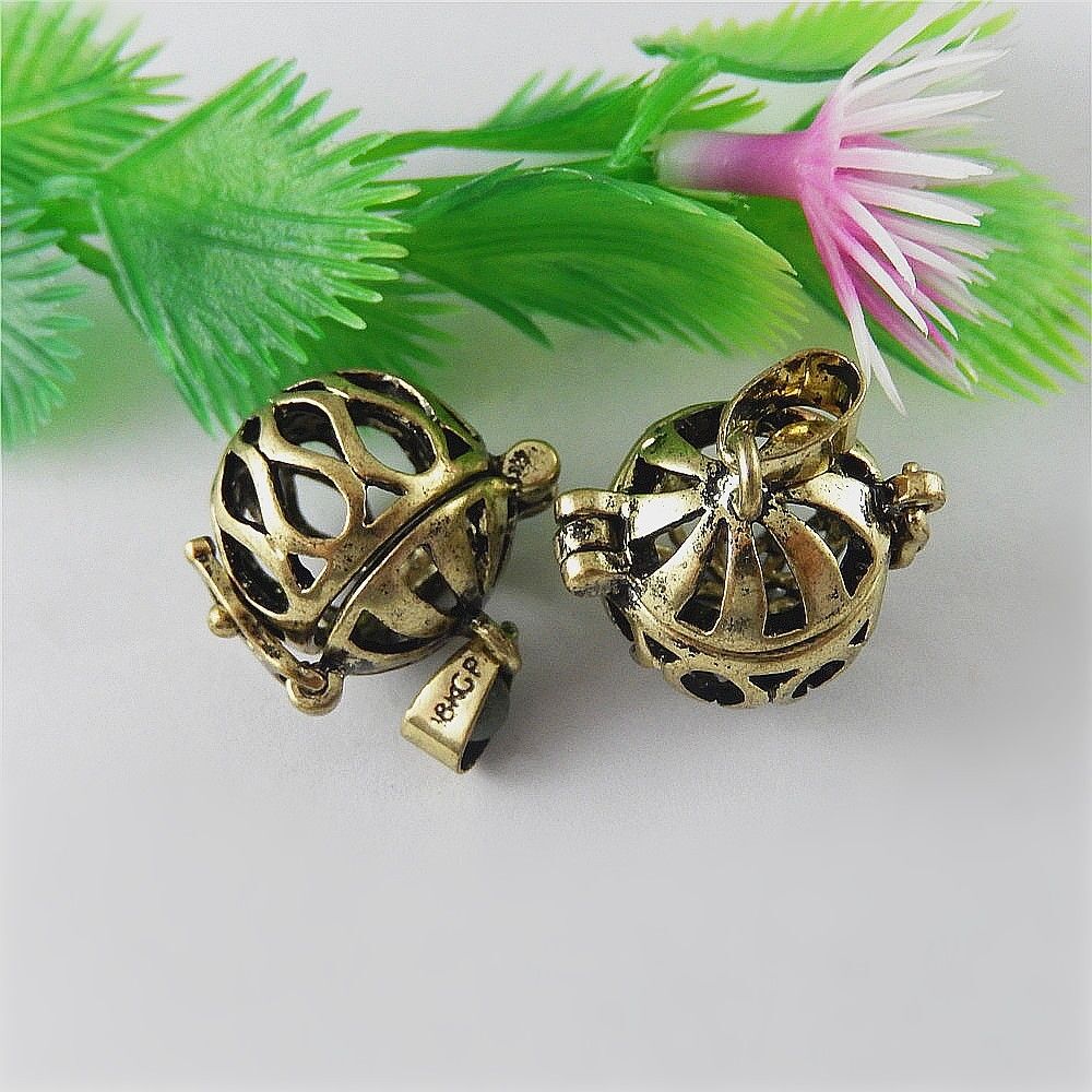 3 pcs Retro Bronze Bola Ball Openable Hollow Locket Brass Pendant DIY 20*16*16mm
