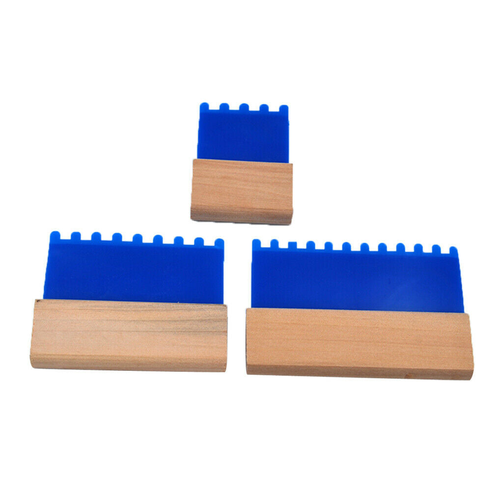 Plastic Comb with Round Teeth for Creating Hairdo